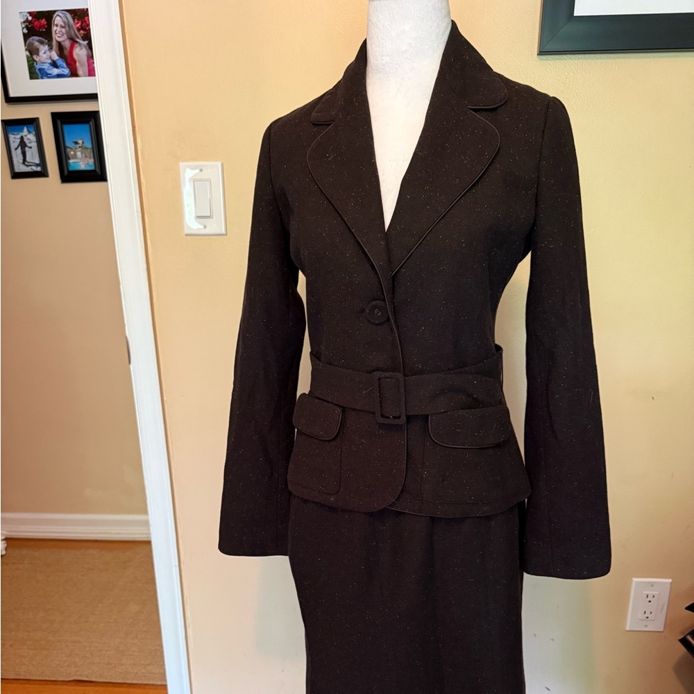 Elegant Brown Business Skirt Suit